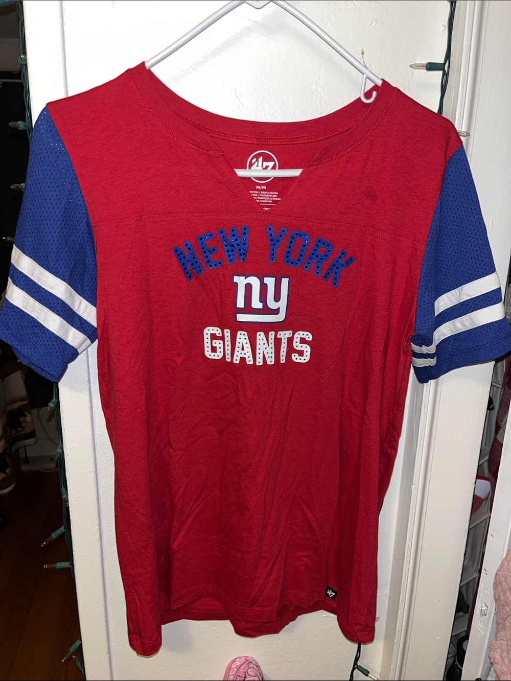 47 Women’s New York Giants Red Tee with Blue Sleeves